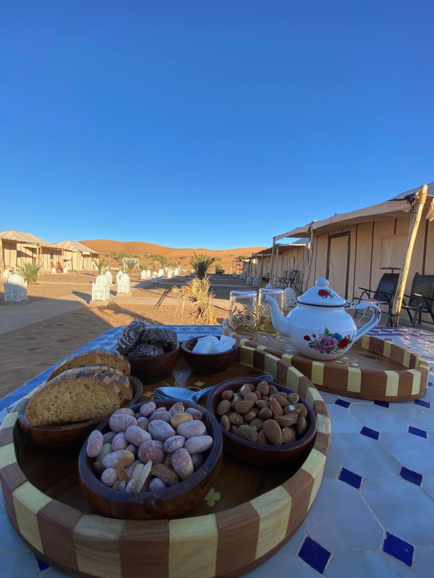 Dihya Desert Camp Merzouga Esterno foto
